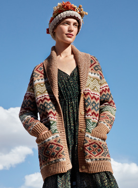Save 2% Womens Clothing Jumpers and knitwear Cardigans Alanui Wool Colours Of South America Chunky Cardigan 