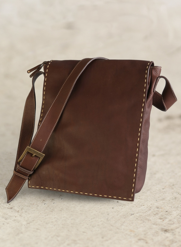 courier bag leather